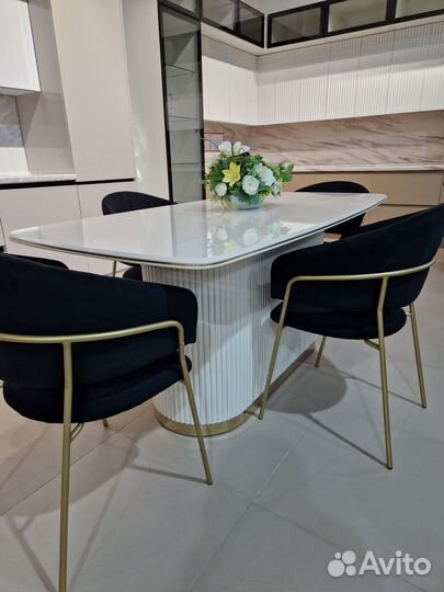 Кухонный стол Венера с гарантией