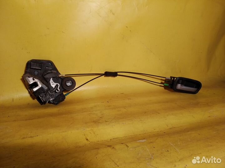 Замок двери задней левой Suzuki Grand Vitara 2005