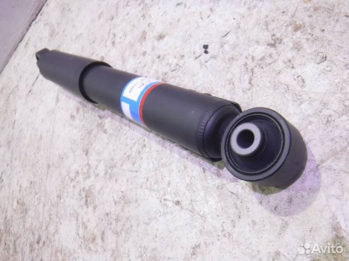 Амортизатор задний Лексус