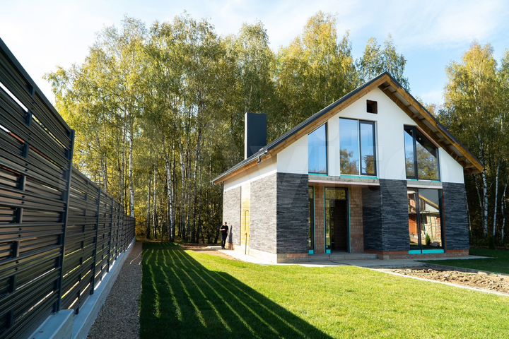 Коттедж 162 м² на участке 10 сот.