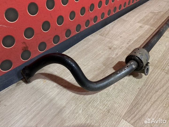 Стабилизатор подвески (поперечной устойчивости)