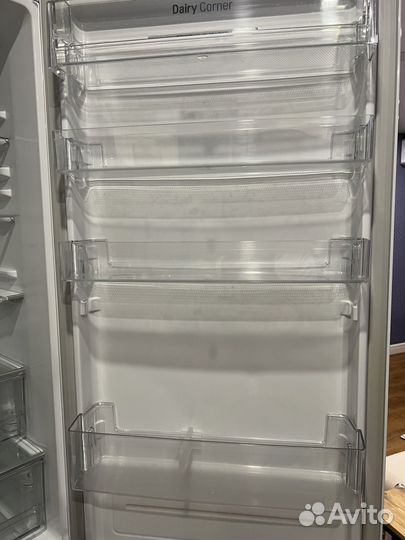 Холодильник LG под ремонт