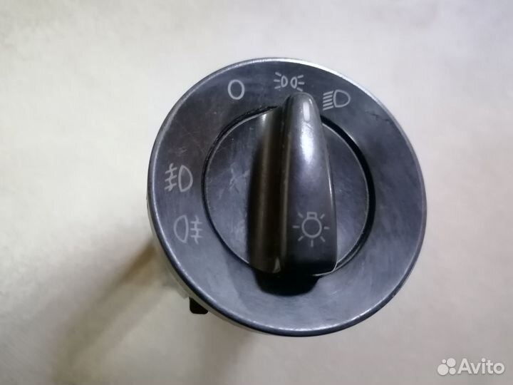 Переключатель света фар VW Pointer 2004