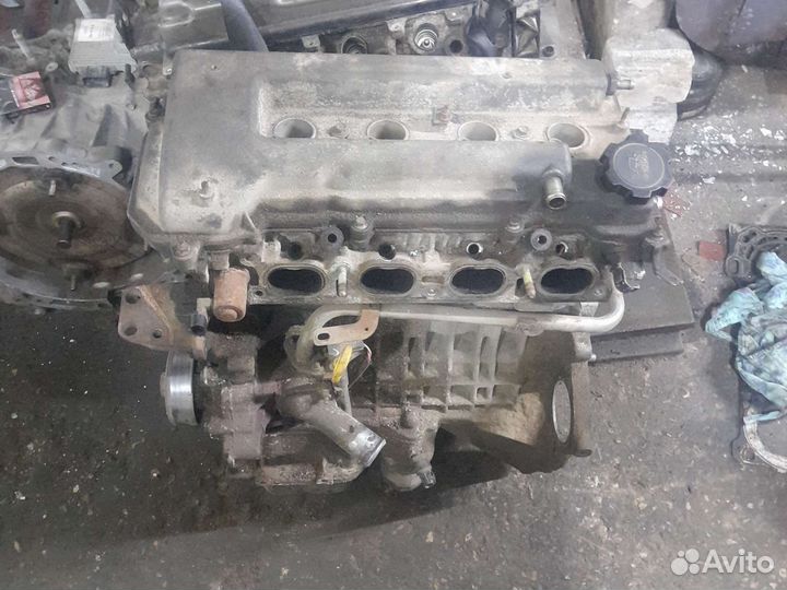 Двигатель Тoyota Corolla Avensis 1zz-fe 1.8