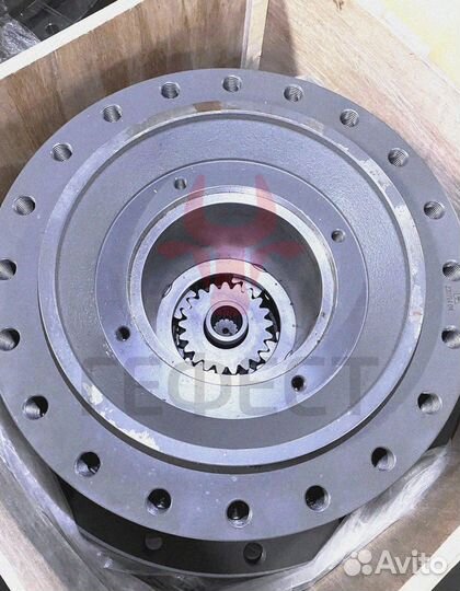 Бортовой редуктор CAT 330CL