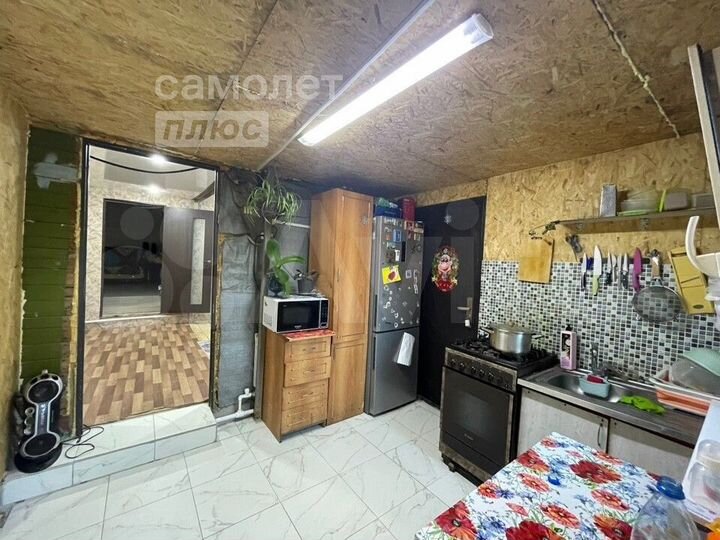 3-к. квартира, 47 м², 1/1 эт.