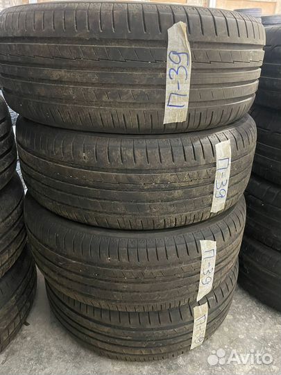 Yokohama BluEarth AE50 235/55 R18