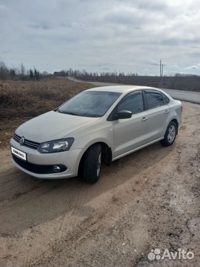 Volkswagen Polo 1.6 МТ, 2011, 227 000 км