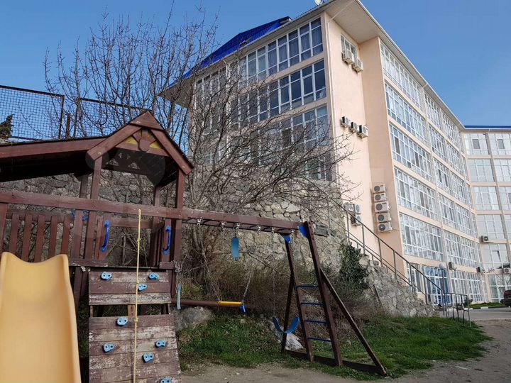 2-к. квартира, 60 м², 3/6 эт.