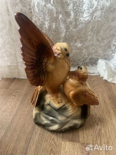 Статуэтка-копилка «Любовь и голуби»
