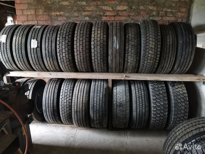 Bridgestone 245/70 R17.5