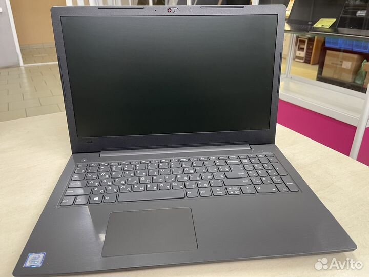 Отличный Ноутбук Lenovo Core i3-7Gen/8gb/SSD