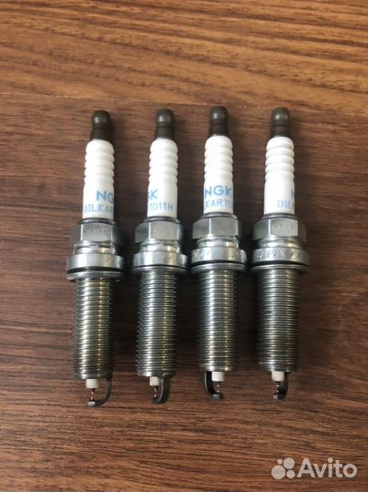 Свечи зажигания б/у на Nissan
