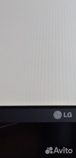 Монитор LG 19