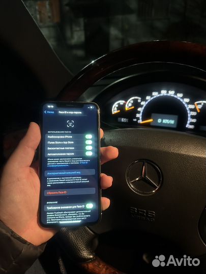 iPhone 11 Pro Max, 64 ГБ