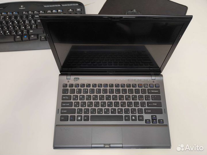 Sony vaio vpc z13v9r