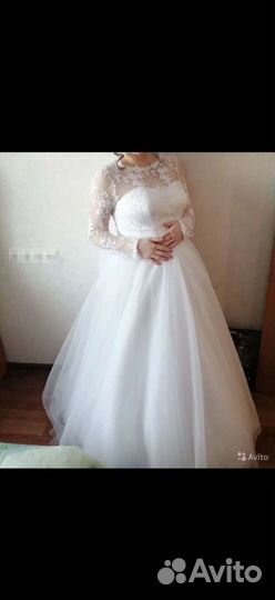 Свадебное платье