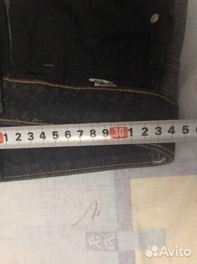 Джинсы с золотой нитью 38р