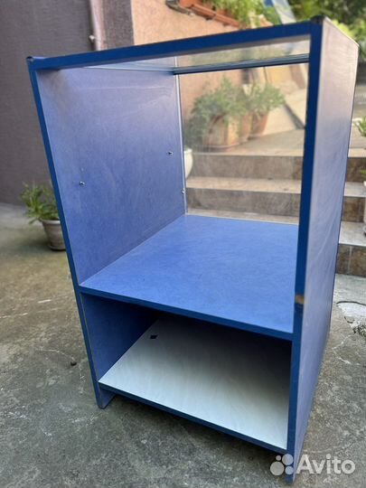 Тумба-полка