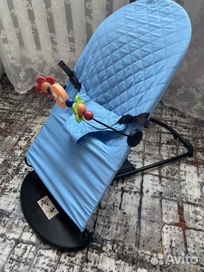 Шезлонг детский