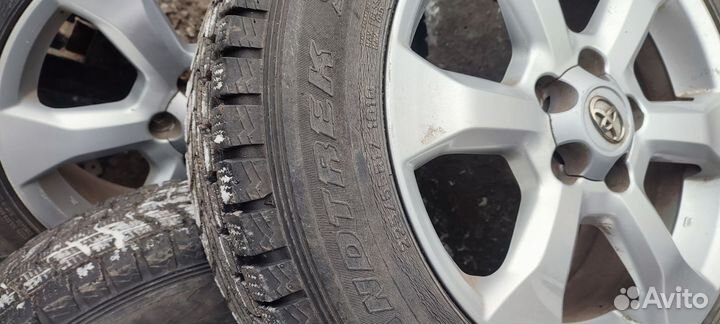 Dunlop Axiom Plus 225/65 R17