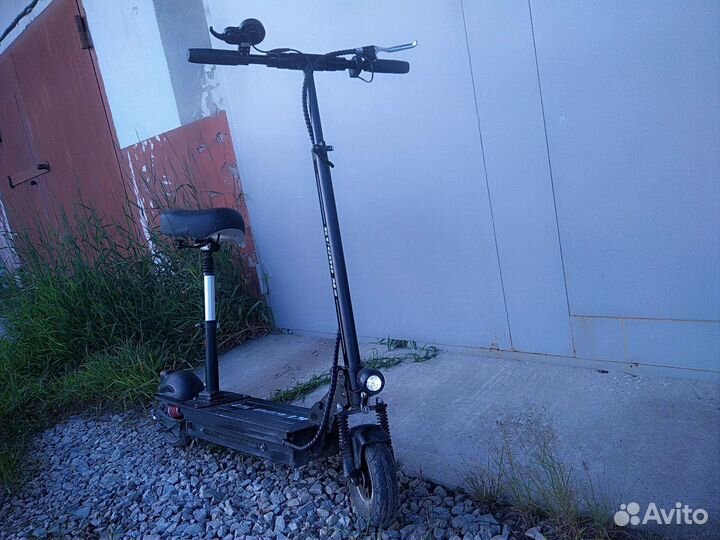 Самокат взрослый электрический бу
