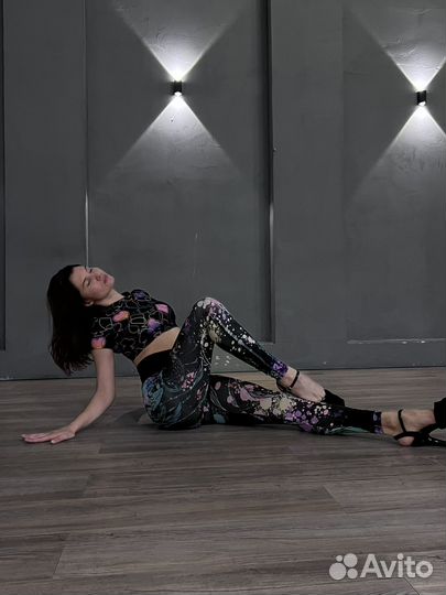 Танцы и растяжка для начинающих