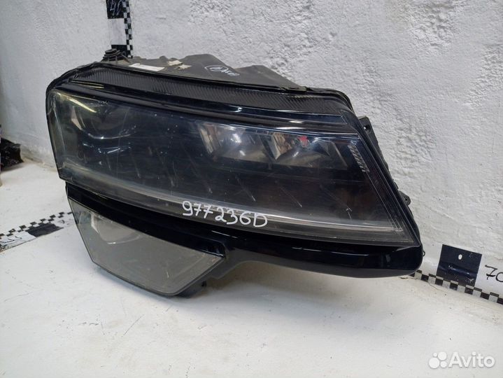 Фара правая Skoda Karoq LED
