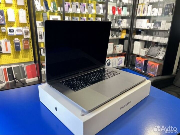 Apple macbook pro 16 2019 i7 512gb