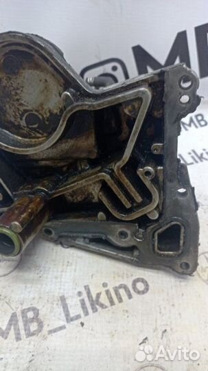 Крышка гбц передняя Mercedes M275