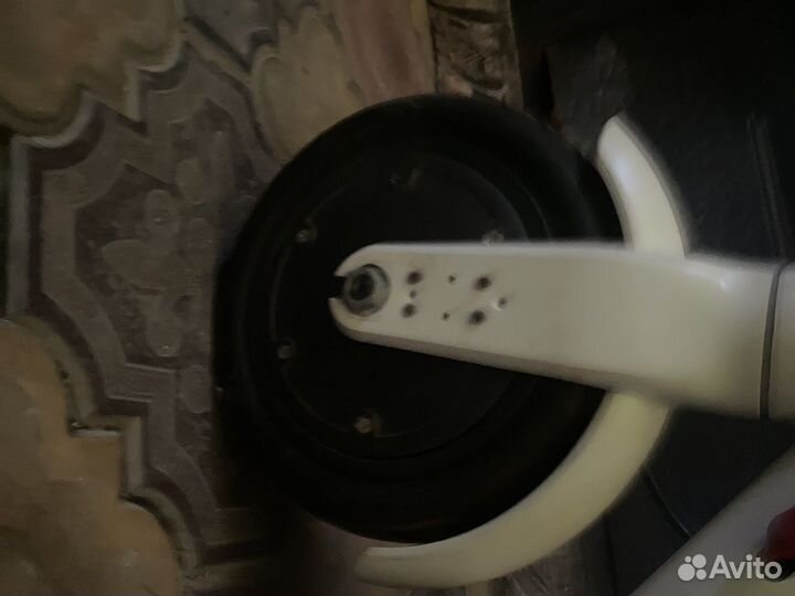 Самокат взрослый электрический (сломан)