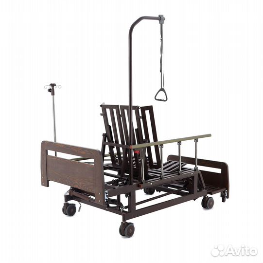 Медицинская кровать для инвалидов