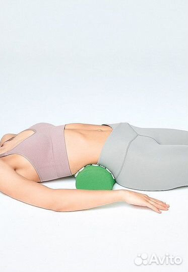 Валик массажёр новый аккупунктурный