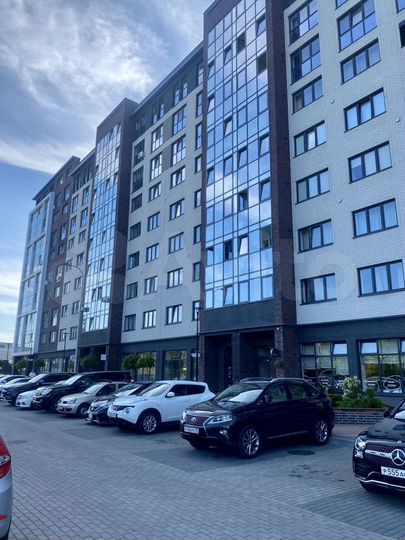 2-к. квартира, 74,9 м², 4/9 эт.