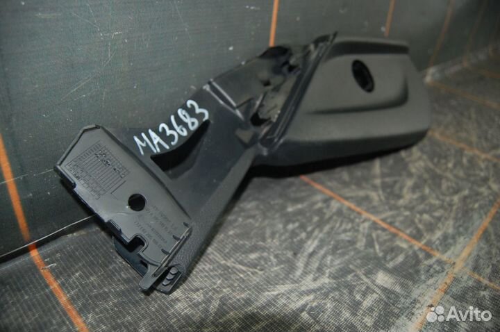 Накладка сиденья левого - Mercedes-Benz C- W205