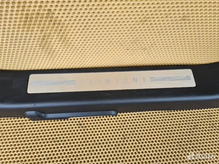 Накладка порога передняя левая Infiniti Fx35 Fx37