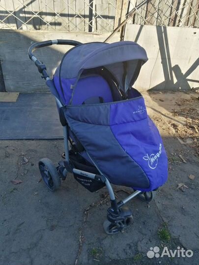 Коляска прогулочная