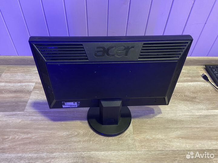 Монитор acer