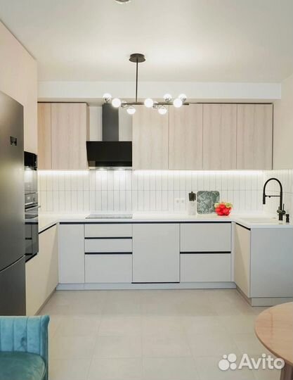 Кухонный гарнитур с подсветкой