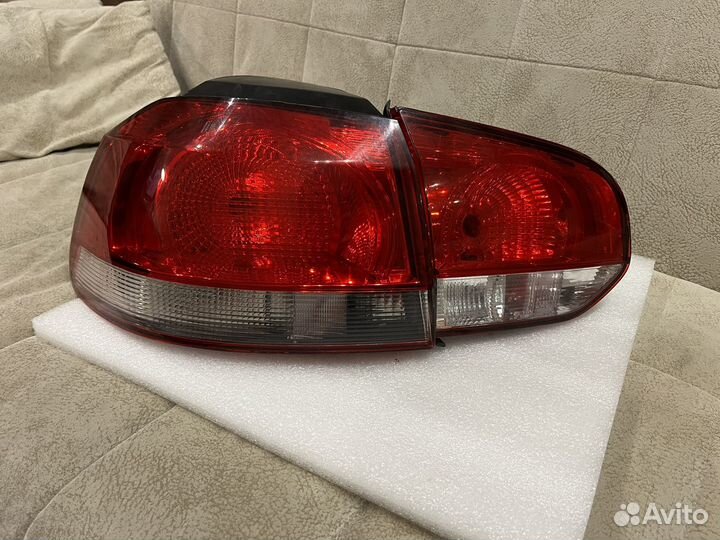 Комплект задних фар golf 6