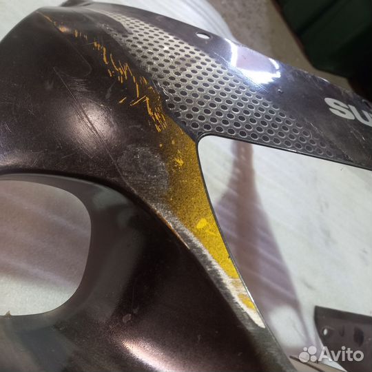 Пластик обтекателя, морда Suzuki gsxr600/750 98-99