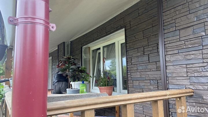 Бригада строителей