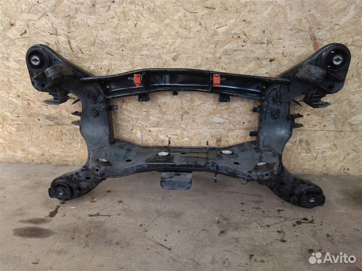 Балка подвески задняя Maserati Ghibli M157