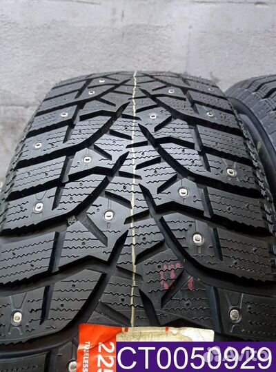 Bridgestone Blizzak Spike-02 225/55 R17 96T