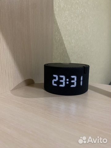 Яндекс мини с часами