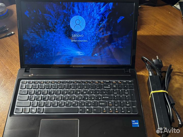 Ноутбук Lenovo i5/8GB/500GB