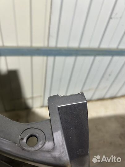 Бампер передний Hyundai IX35(10-15г) арт884