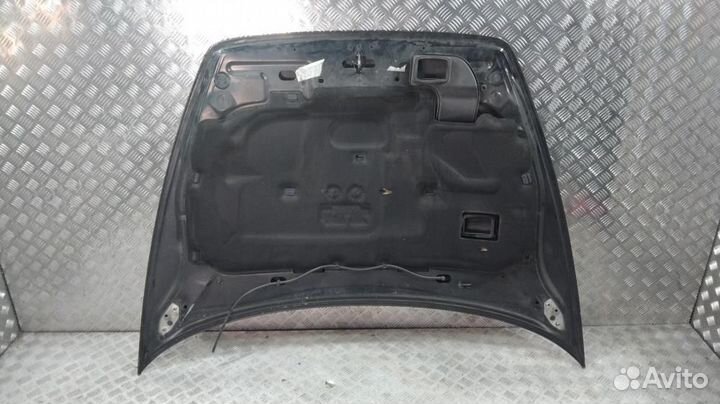 Капот Volvo V50 (03-10)