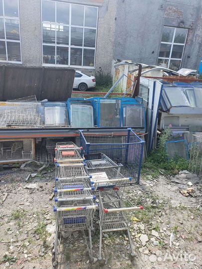 Крышки для ларей, корзины, стекло