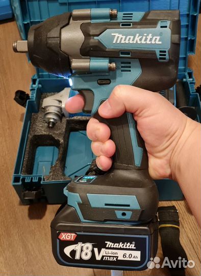 Гайковерт аккумуляторный Makita 700нм+ушм болгарка